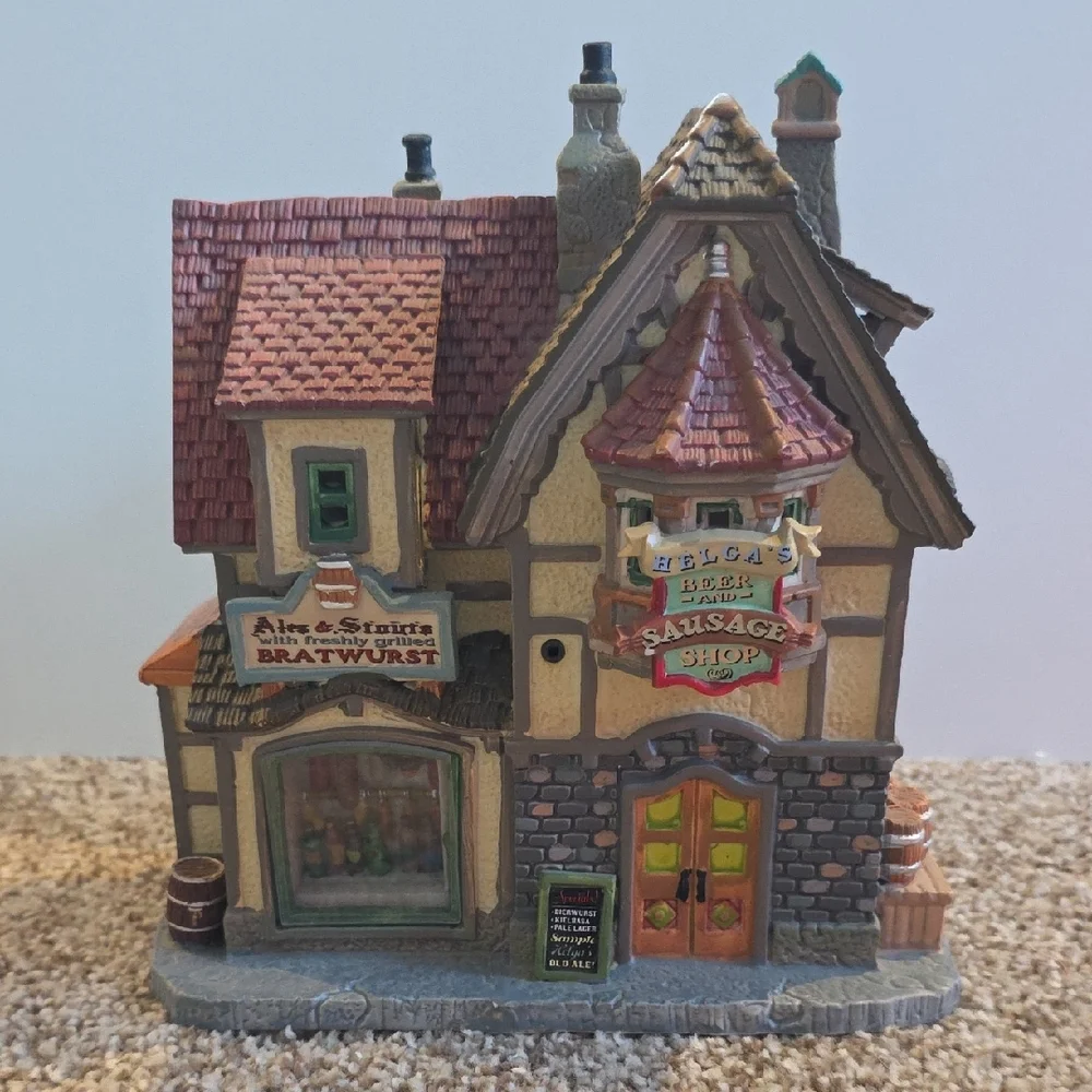 Lemax charming building